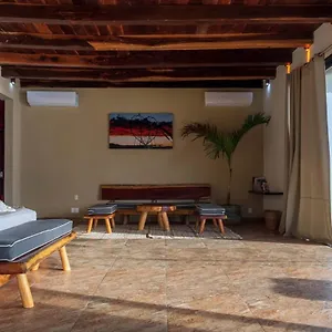 Casa Aakbal Private Fron Sea Location Villa